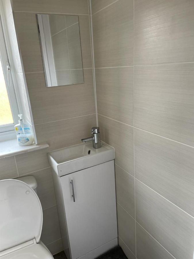Brand New Studio Apartment With Beautiful Kitchen-Close To Liverpool City Centre Exterior photo