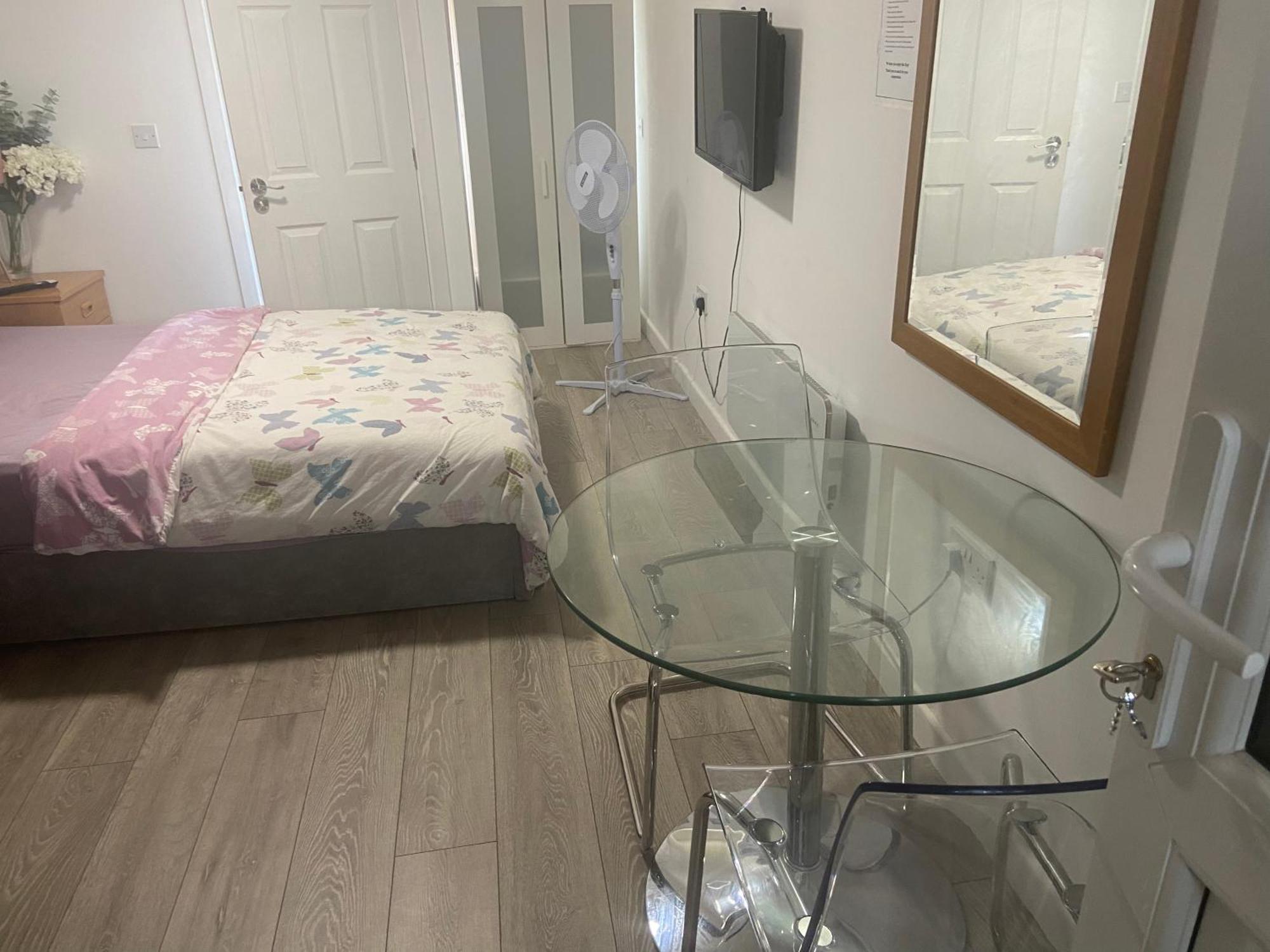 Brand New Studio Apartment With Beautiful Kitchen-Close To Liverpool City Centre Exterior photo
